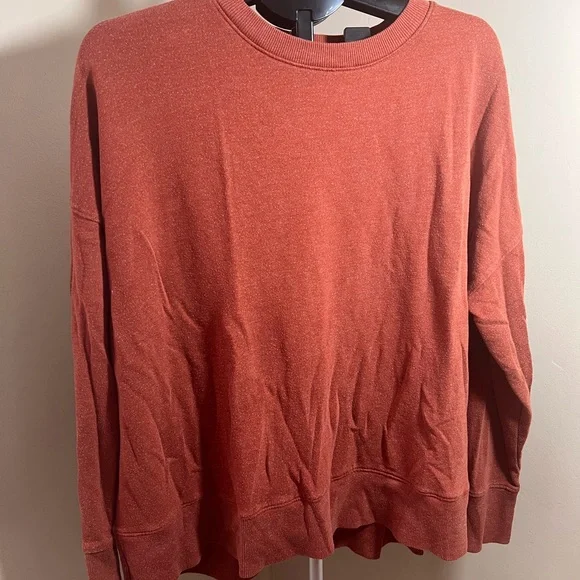 Time and Tru Women's Sweatshirt - Rust Red - Picture 1 of 2